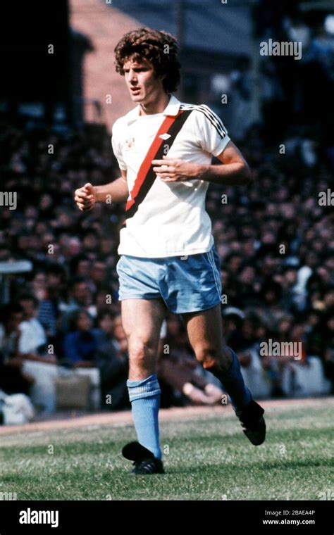 Brian Kidd .